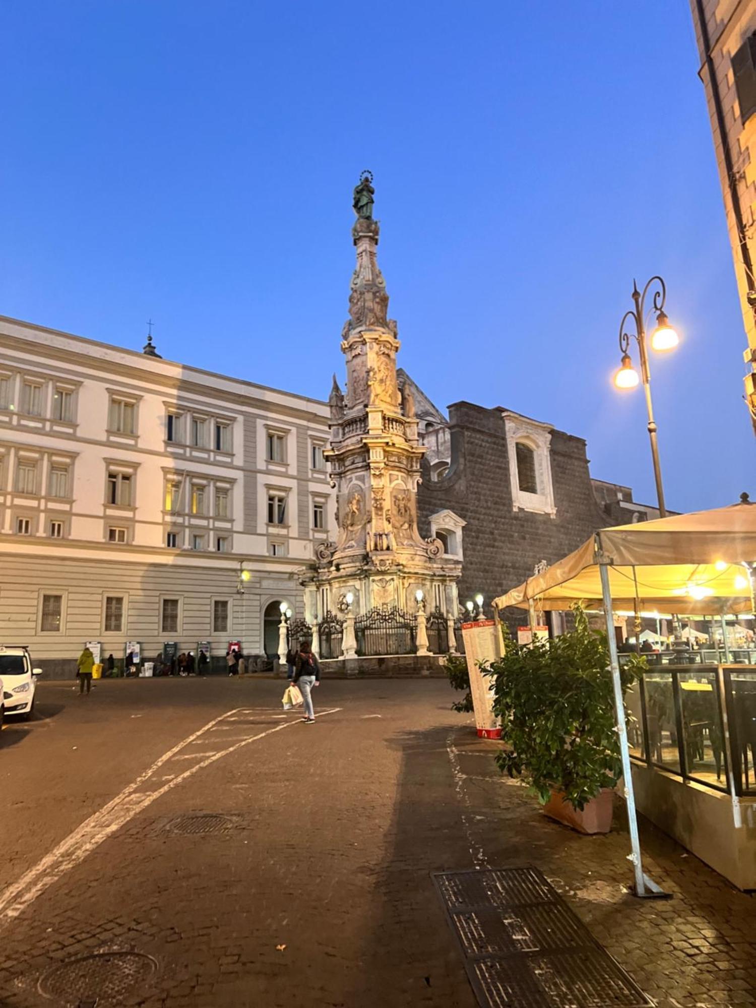Ira House Apartment Napoli Exterior foto
